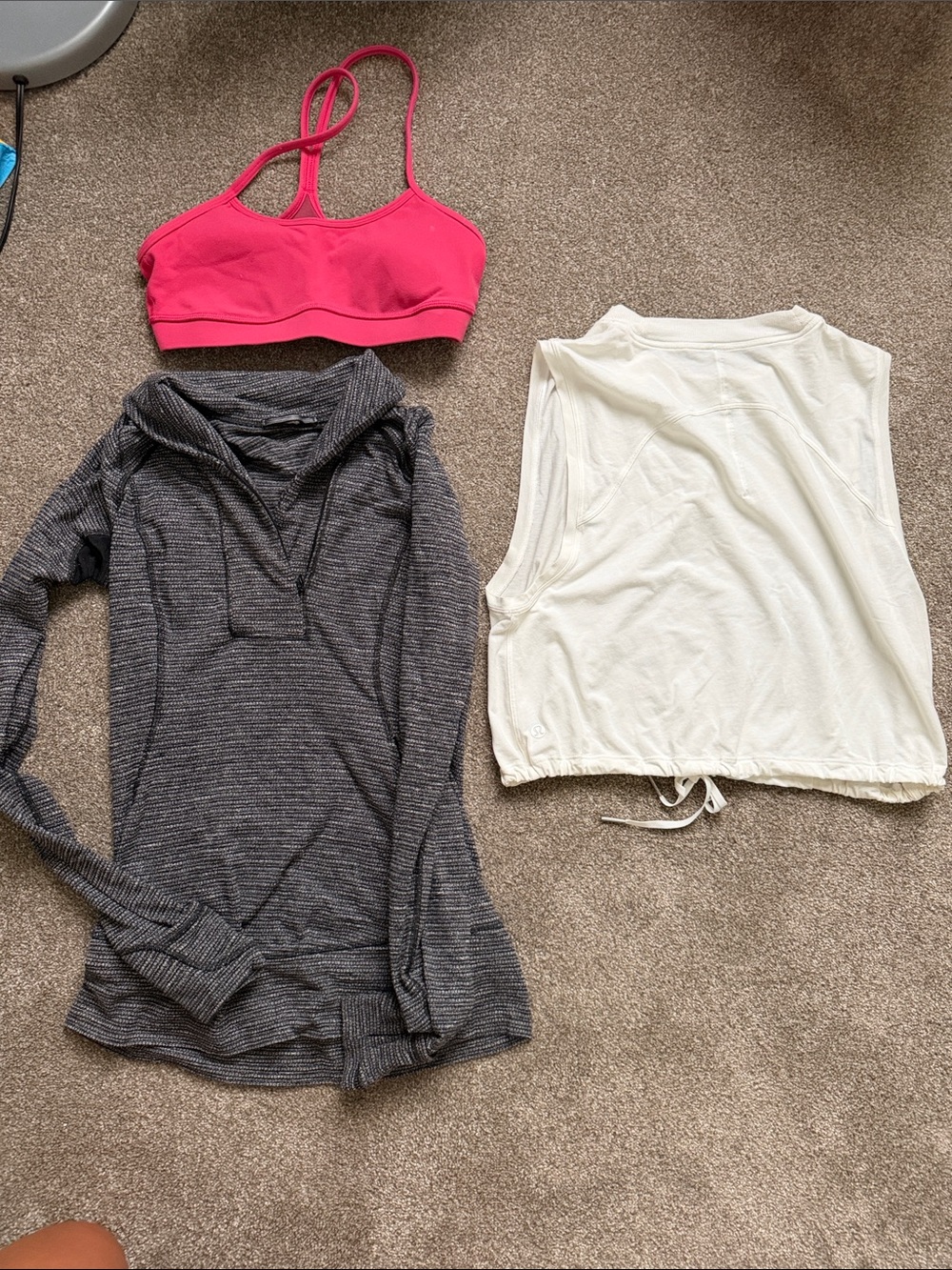 Lululemon bundle of 3 jacket, tank top, and sports bra